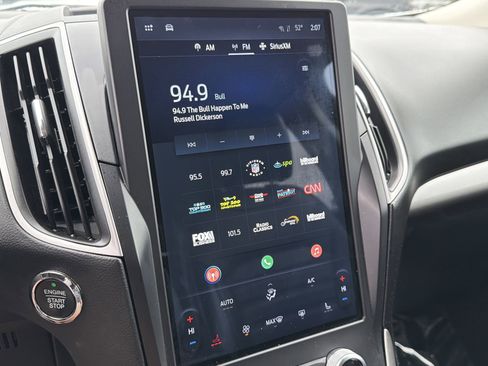 Certified 2024 Ford Edge SEL image 4