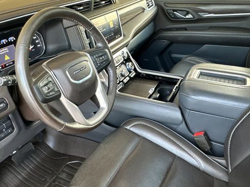Certified 2021 GMC Yukon Denali w/ Denali Ultimate Package image 10