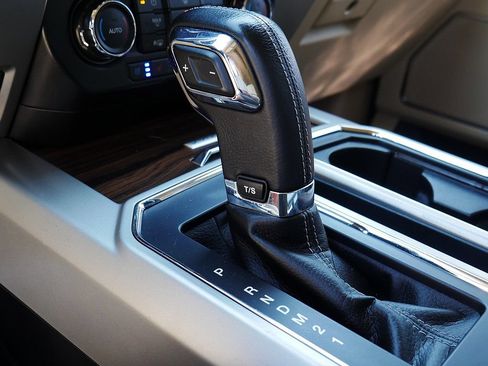 Used 2015 Ford F150 Lariat AWD/4WD image 45