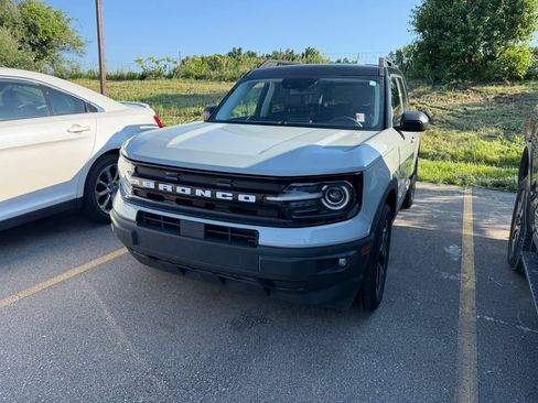 Used 2021 Ford Bronco Sport Outer Banks AWD/4WD image 3
