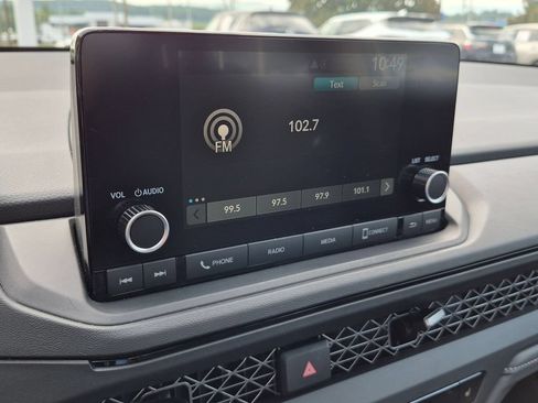 Used 2025 Honda Accord SE image 17