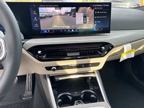 New 2026 BMW 330i 330i NA w/ M Sport Package image 24