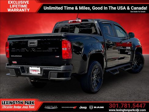 Used 2021 Chevrolet Colorado Z71 w/ Z71 Midnight Edition AWD/4WD image 5