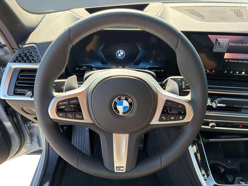 Used 2026 BMW X5 sDrive40i w/ M Sport Package RWD image 10