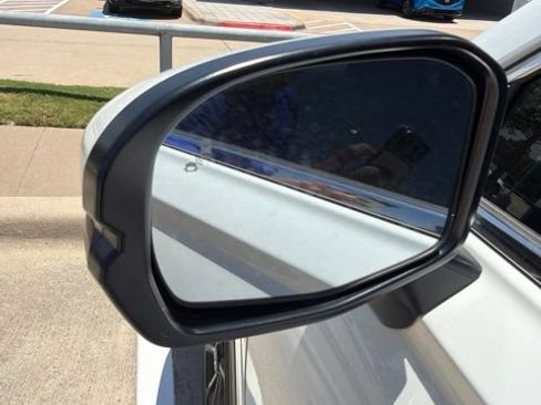 Used 2023 Honda CR-V EX-L image 15