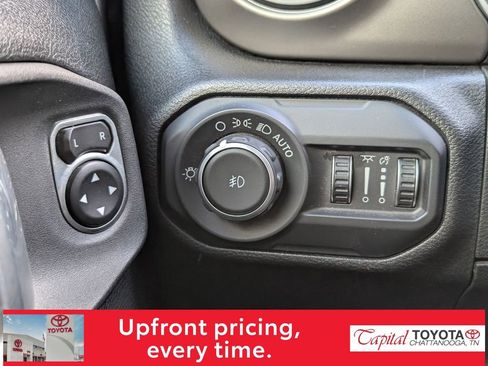 Used 2021 Jeep Wrangler Unlimited Sport AWD/4WD image 23