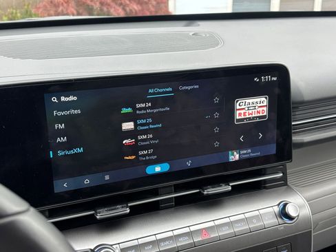 Used 2025 Hyundai Kona SEL image 20