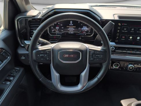 Used 2024 GMC Sierra 1500 Elevation AWD/4WD image 11