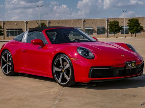Used 2023 Porsche 911 Targa 4S AWD/4WD image 23