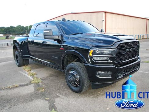 Used 2024 RAM 3500 Limited AWD/4WD image 7