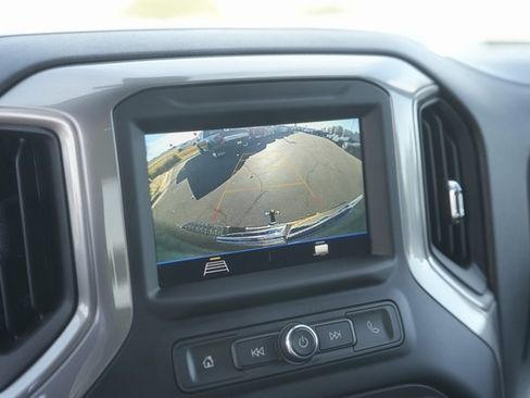 Used 2023 Chevrolet Silverado 2500 Custom w/ Custom Value Package image 26