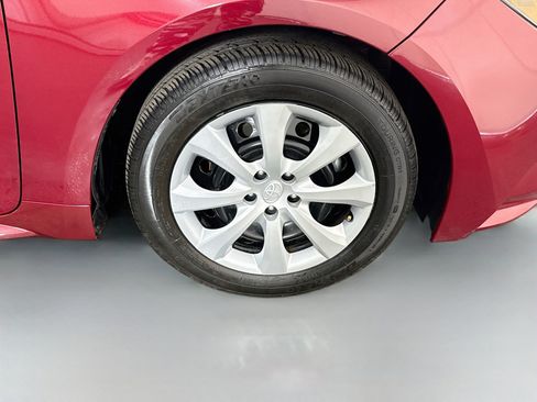 Used 2023 Toyota Corolla LE FWD image 31