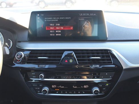 Used 2019 BMW 540i xDrive 540i xDrive w/ M Sport Package image 7