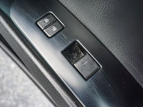 Used 2025 Toyota Camry SE image 50