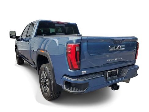 Used 2024 GMC Sierra 2500 Denali Ultimate w/ Max Trailering Package AWD/4WD image 3