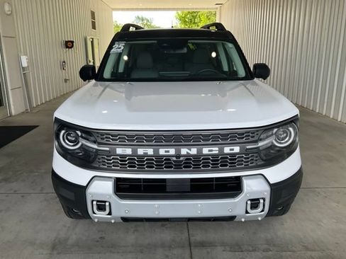 Used 2025 Ford Bronco Sport Badlands w/ Badlands Tech Package AWD/4WD image 25