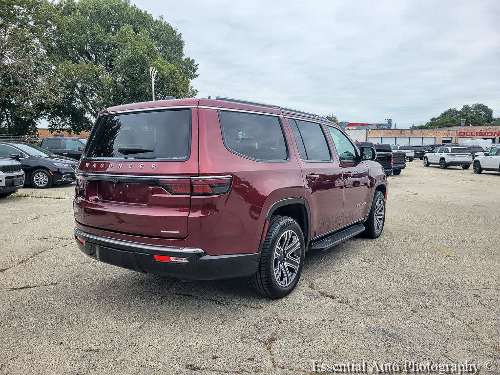 Used 2024 Jeep Wagoneer Series II w/ Flexible Seating Group RWD image 13