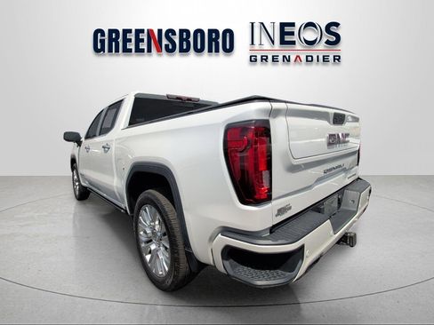 Used 2020 GMC Sierra 1500 Denali w/ Denali Premium Package AWD/4WD image 3