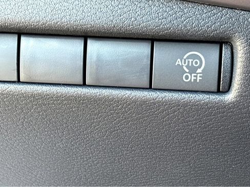 New 2026 Nissan Kicks SV w/ Cold Weather Package FWD image 12