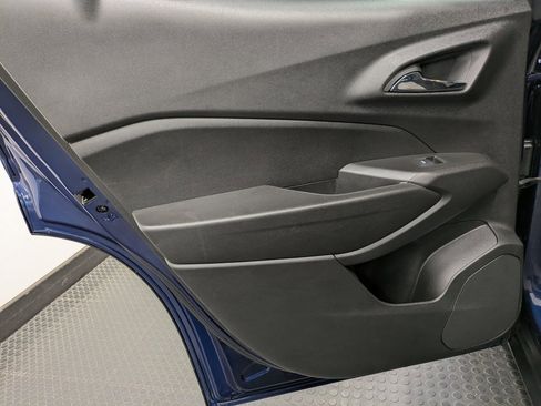 Used 2024 Chevrolet Trax LS w/ LS Convenience Package image 22