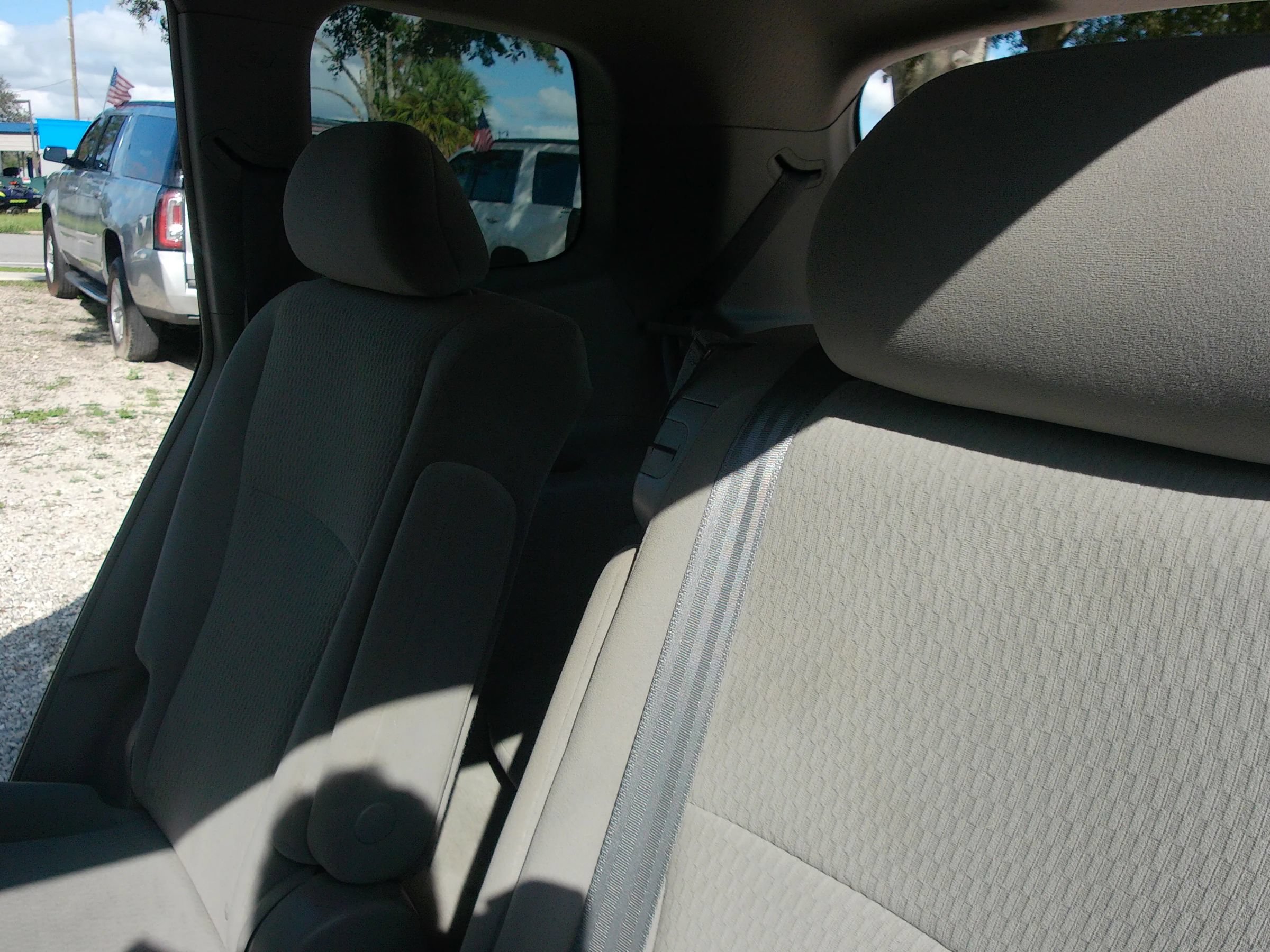 Used 2010 Toyota Highlander 2WD w/ 3rd Row Seat Pkg image 29