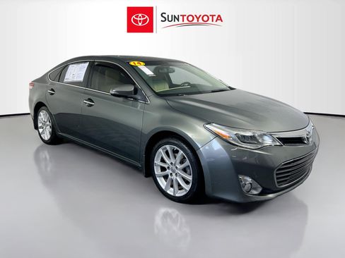Used 2014 Toyota Avalon Limited image 1