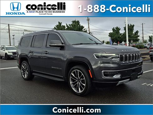 Used 2022 Jeep Wagoneer Series II w/ Premium Group I AWD/4WD image 1