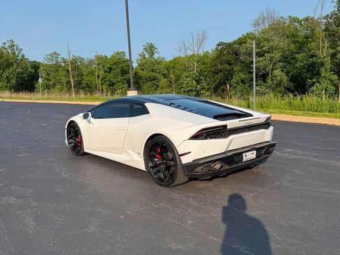 Used 2015 Lamborghini Huracan LP 610-4 AWD/4WD image 12