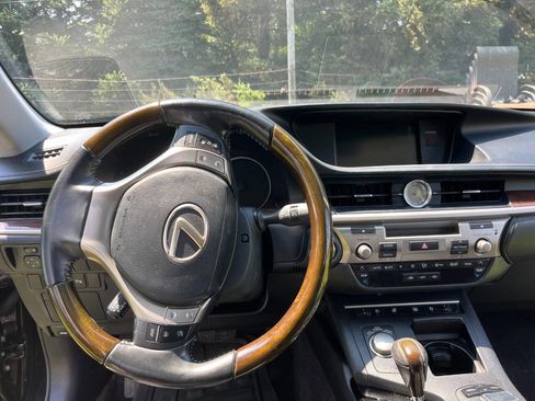 Used 2015 Lexus ES 350 image 6