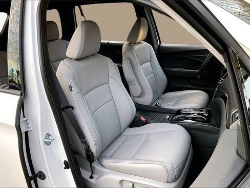 Used 2023 Honda Passport Elite image 22