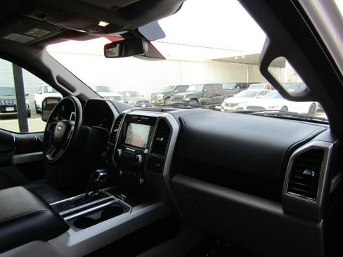 Used 2017 Ford F150 Lariat w/ Equipment Group 502A Luxury image 12