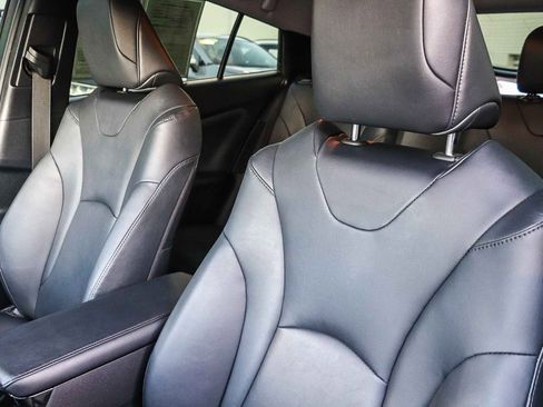 Used 2017 Toyota Prius Prime Advanced image 23