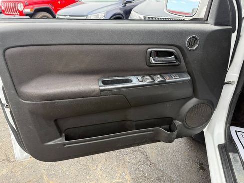 Used 2012 Chevrolet Colorado LT AWD/4WD image 17