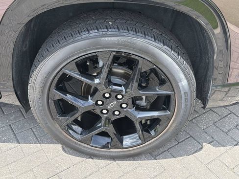 Certified 2024 Chevrolet Traverse RS FWD image 35