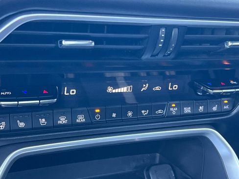 Certified 2024 MAZDA CX-90 Plug-In Hybrid w/ Premium Plus AWD/4WD image 23