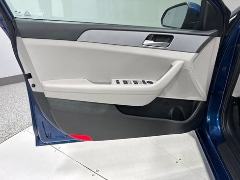 Used 2018 Hyundai Sonata ECO FWD image 9