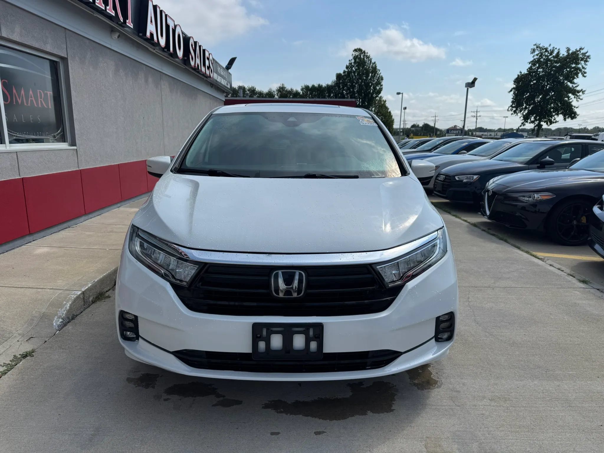Used 2021 Honda Odyssey EX-L image 2