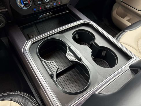 Used 2021 Ford F250 Limited image 22