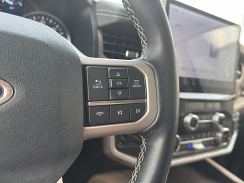 Used 2023 Ford Expedition Limited RWD image 28