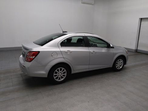 Used 2019 Chevrolet Sonic LT w/ Convenience Package image 10