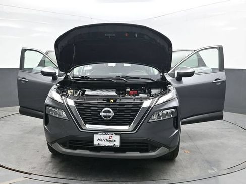 Used 2023 Nissan Rogue SV AWD/4WD image 33