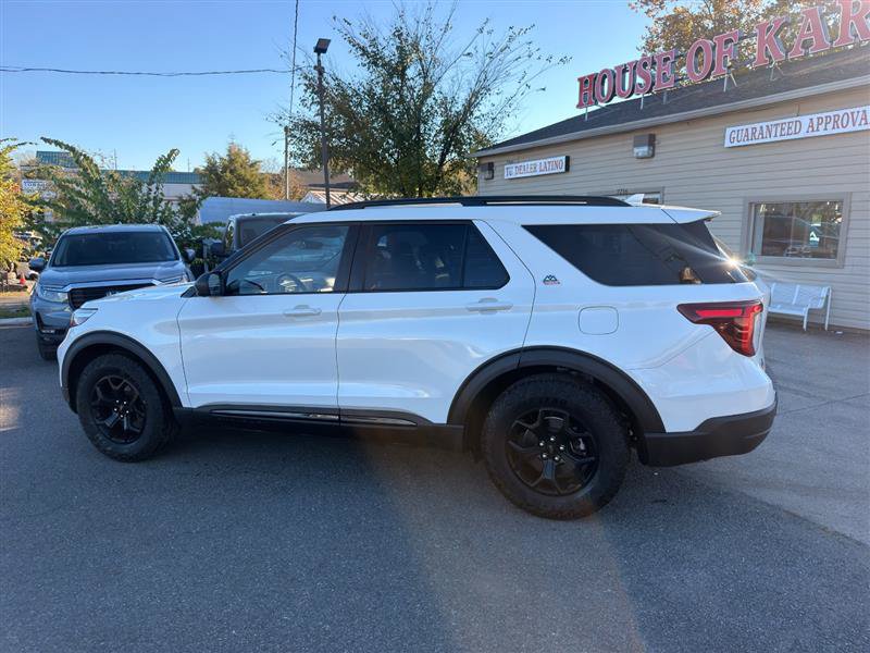 Used 2022 Ford Explorer Timberline AWD/4WD image 2