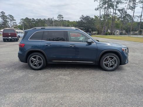 Used 2021 Mercedes-Benz GLB 250 image 3