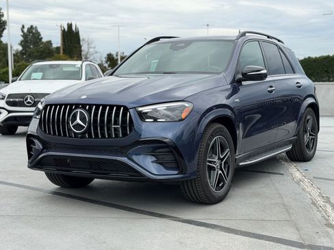 New 2026 Mercedes-Benz GLE 53 AMG 4MATIC image 6