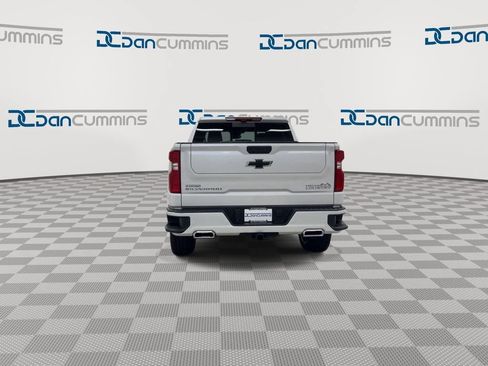 Used 2024 Chevrolet Silverado 1500 High Country w/ High Country Premium Package AWD/4WD image 7