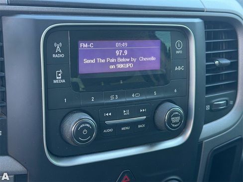 Used 2014 RAM 1500 Express image 26