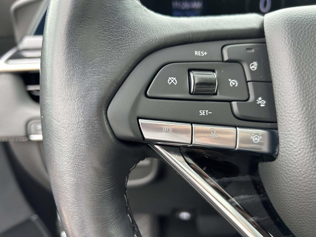 Certified 2023 Cadillac Escalade Sport AWD/4WD image 23