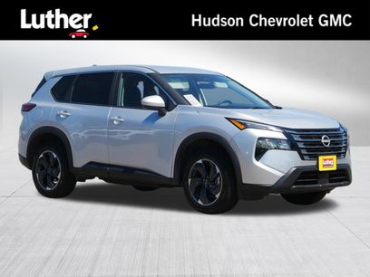 Used 2025 Nissan Rogue SV