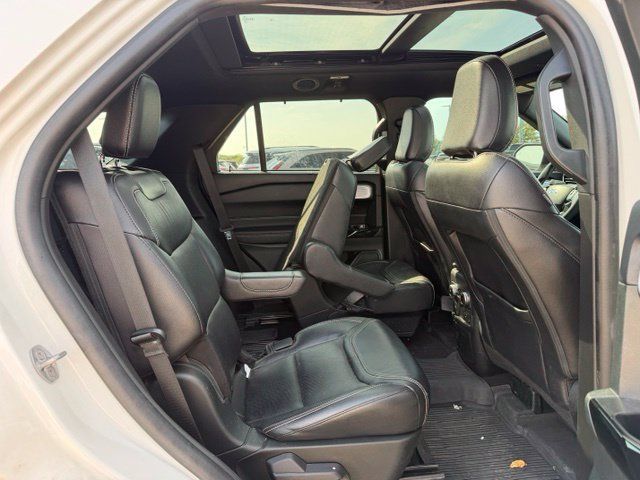 Used 2024 Ford Explorer ST w/ Equipment Group 401A AWD/4WD image 10