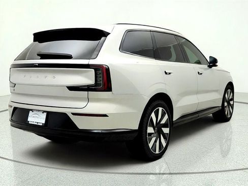 Used 2025 Volvo EX90 Ultra AWD/4WD image 5
